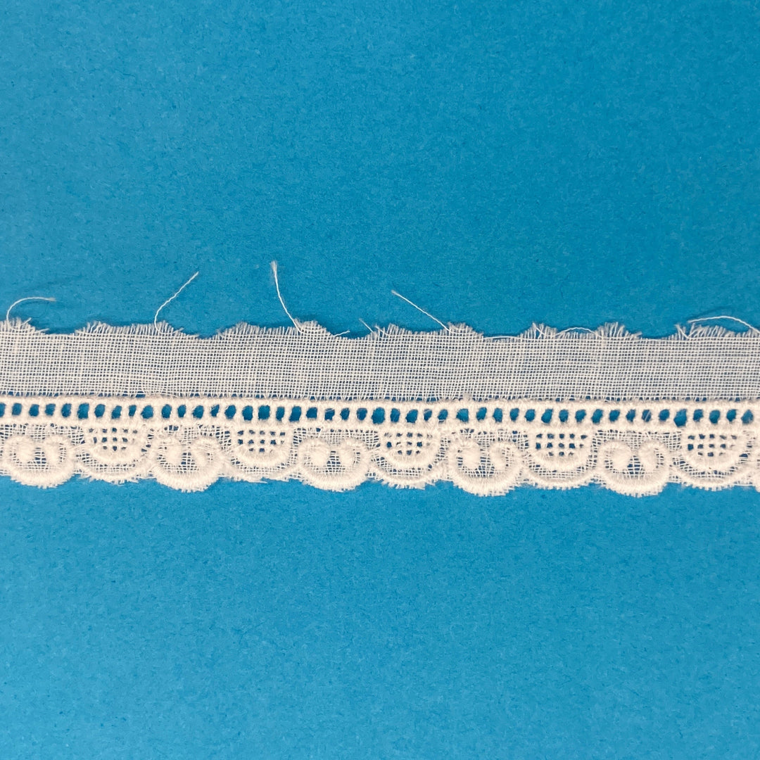 Swiss Edging- White - 100048