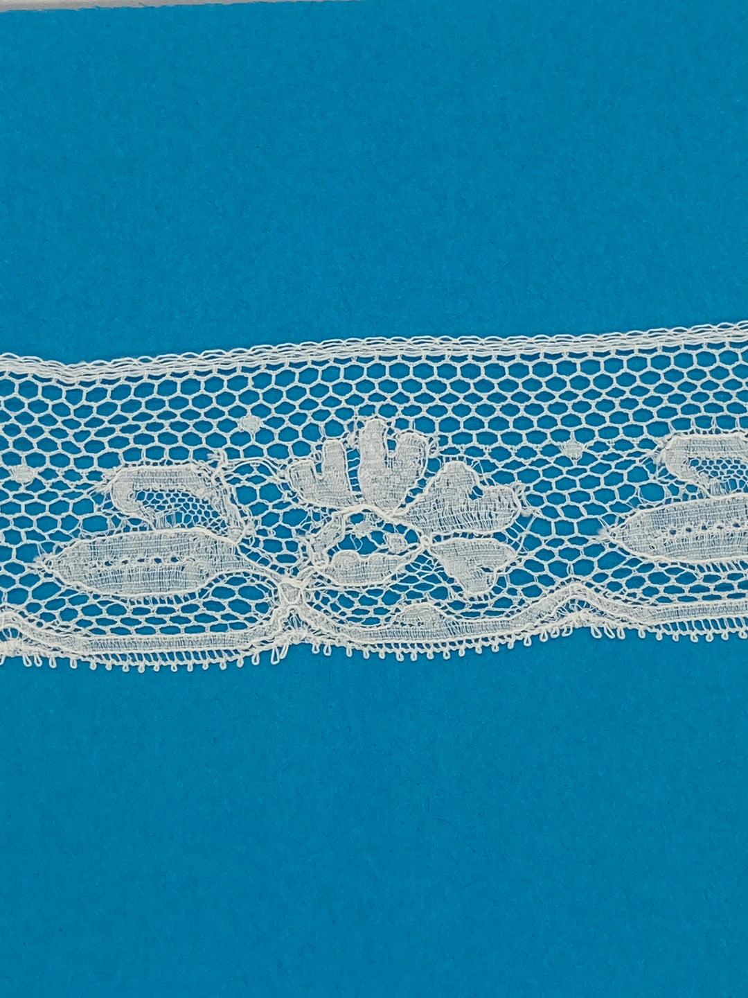 French Val Lace - White - 21351