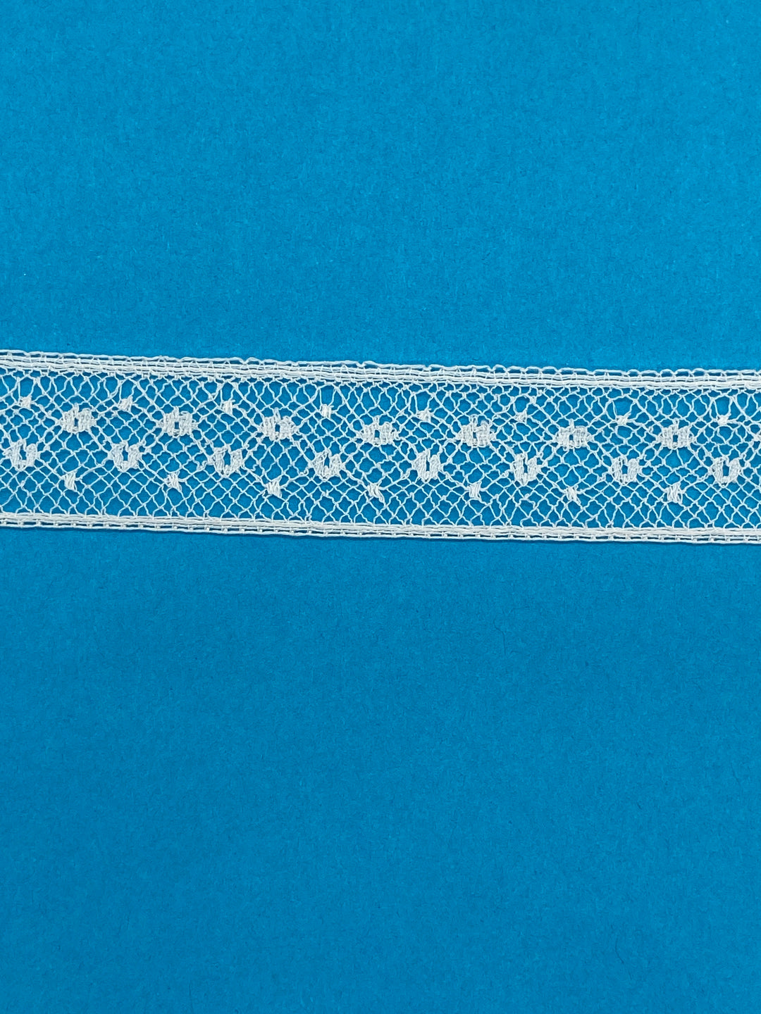 French Val Lace - White - 2052