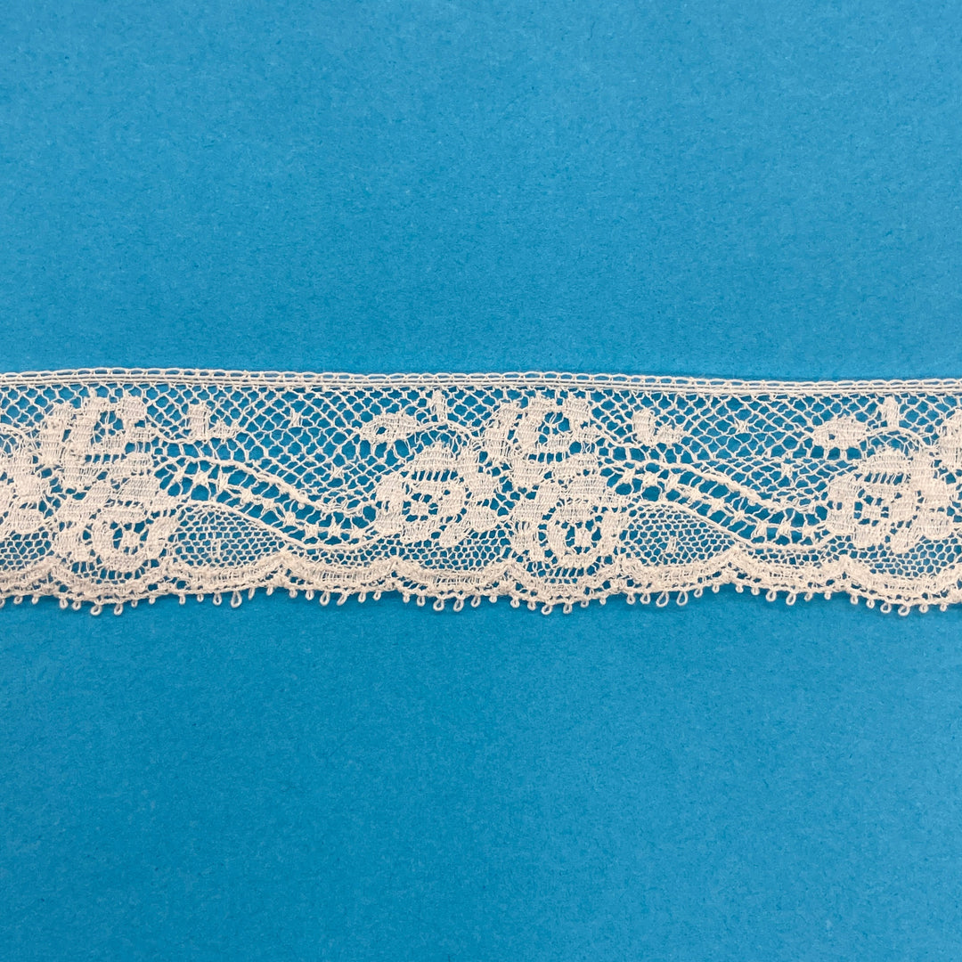 French Val Lace - Light Ecru - 39/833