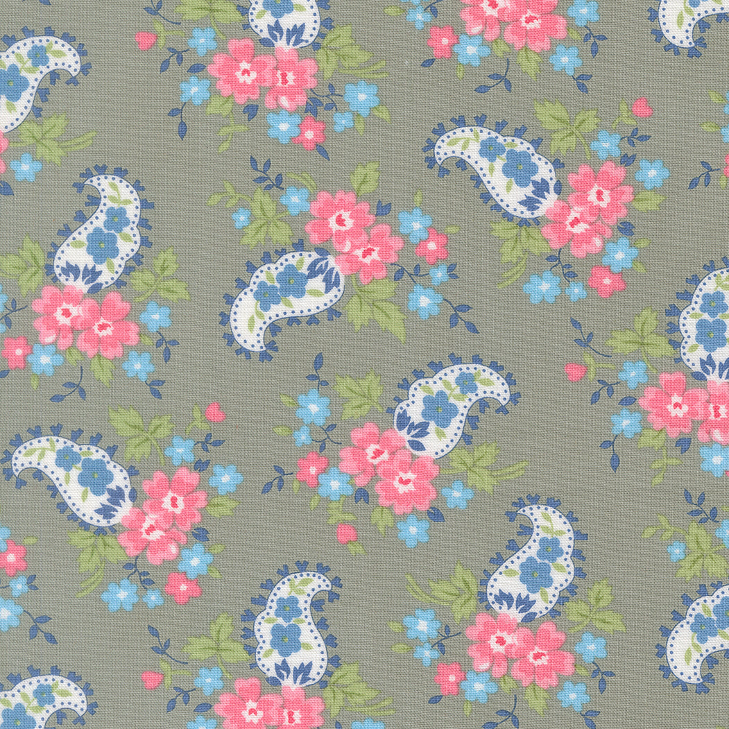 Pre-Order - A Cat Named Stitch Paisley Grey - 55346 16