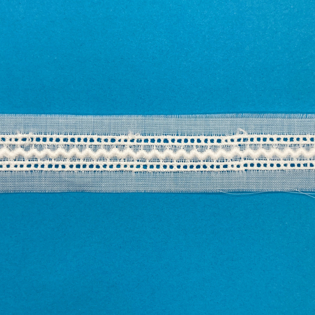 Swiss Insertion - White - 56195