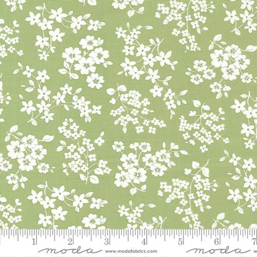 Lighthearted Gather - Green - 55294 19