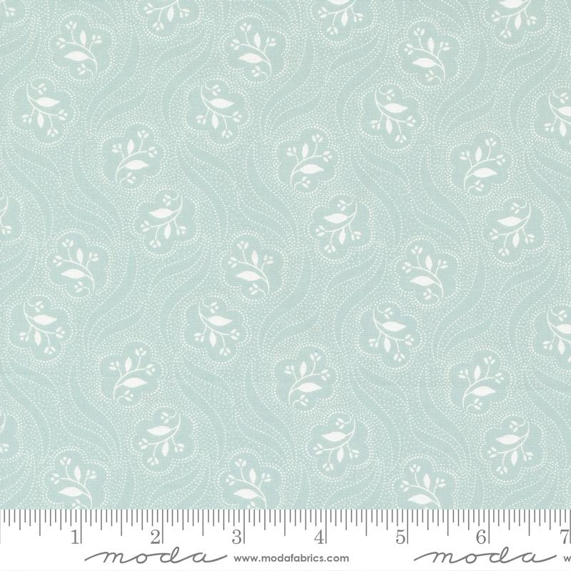 Honeybloom - Prancing Posies Water - 44345 12