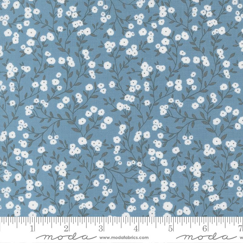 Old Glory - American Meadow Small Floral Sky - 5201 13 - Lella Boutique