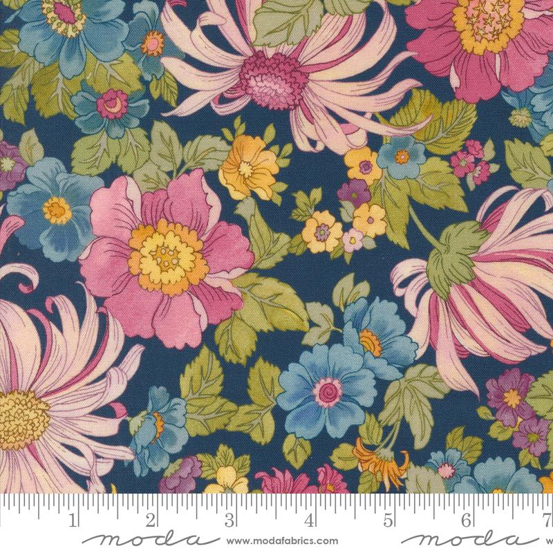 Chelsea Garden - Flower Show Large Floral - Navy - 33740 12