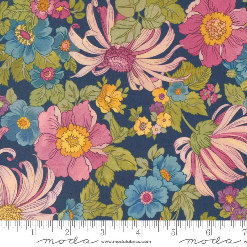 Chelsea Garden Lawns - Flower Show Large Floral - Navy - 33740 12LW