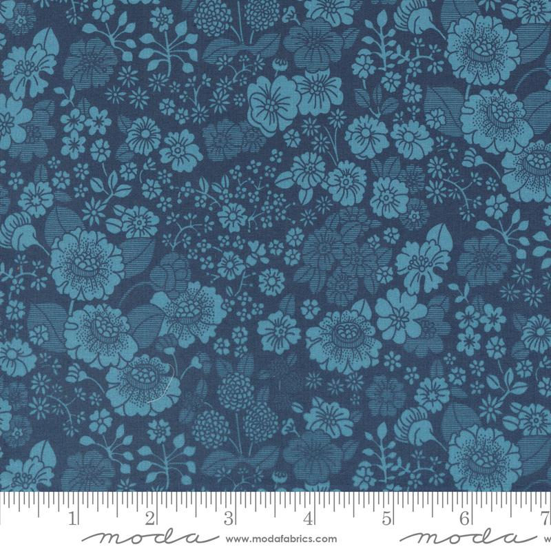 Chelsea Garden Lawns - Piccadilly Florals - Navy - 33745 12LW