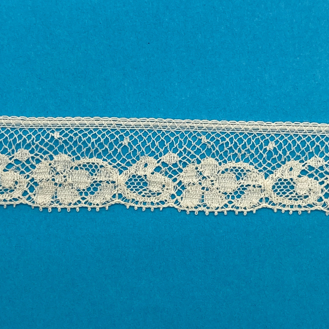 French Val Lace - Ecru - 9972