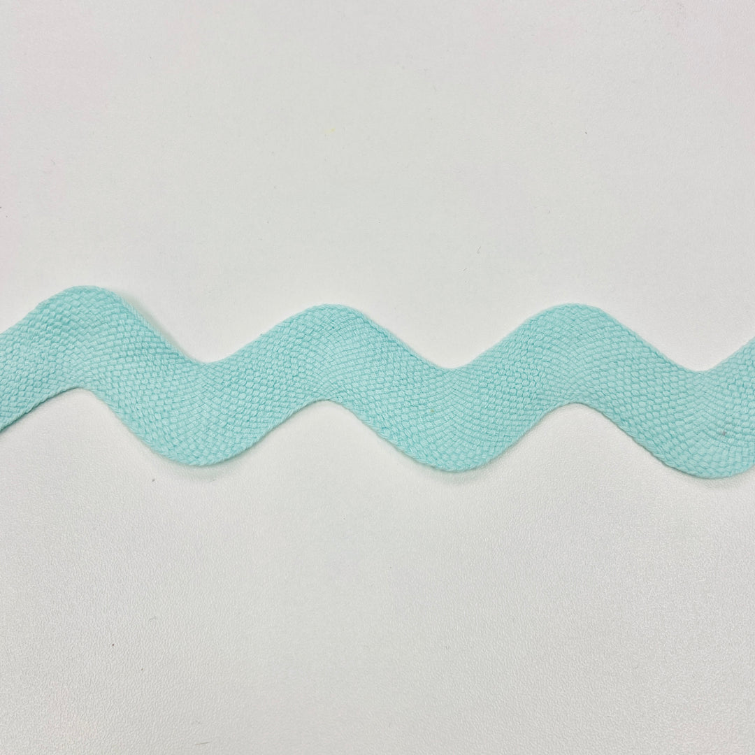 Giant Aqua Rick Rack