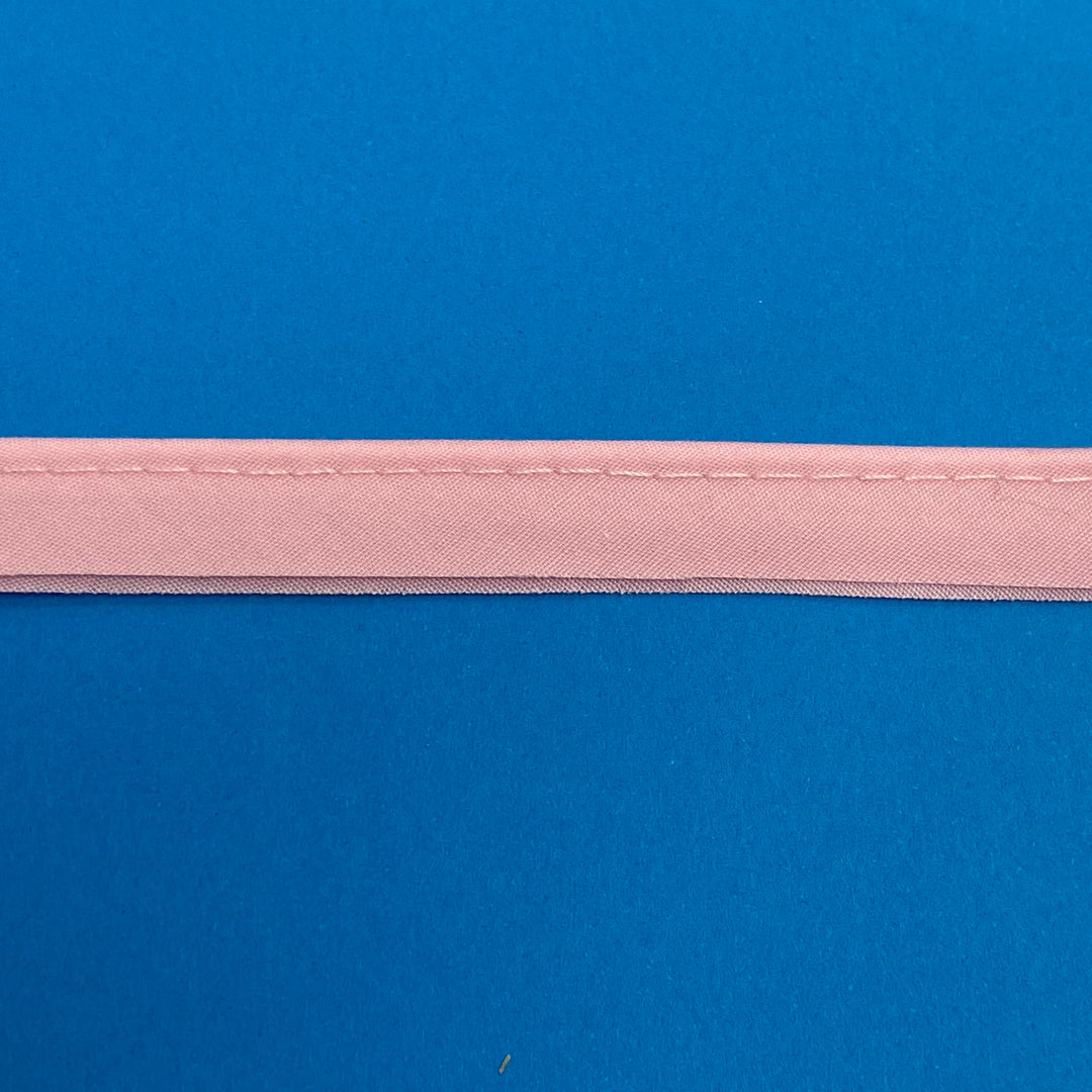 Imperial Broadcloth Mini Piping - Pink Crocus #502