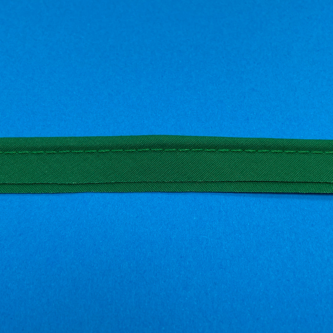 Imperial Broadcloth Mini Piping - Kelly Green #567