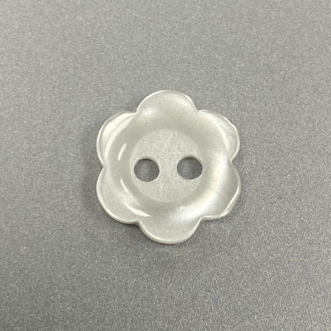 HW2432 - 18L - White