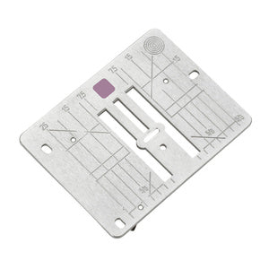 Straight stitch plate 5.5mm 7 Series - 033339.70.08