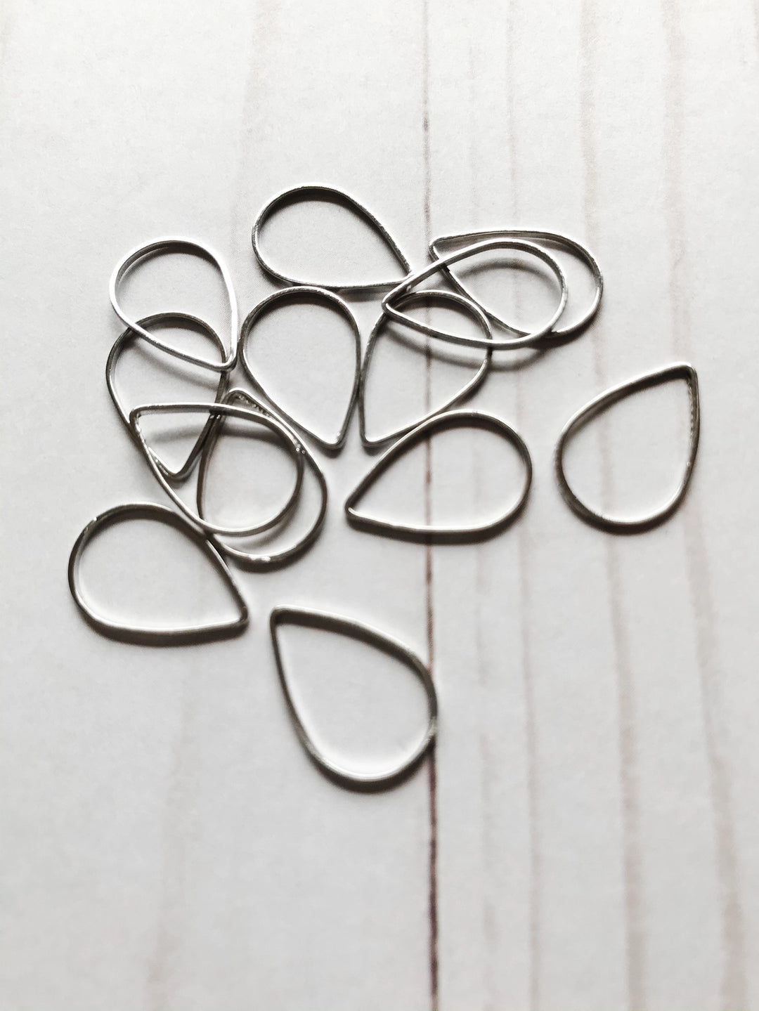 Raindrops Simple Stitch Markers - Large