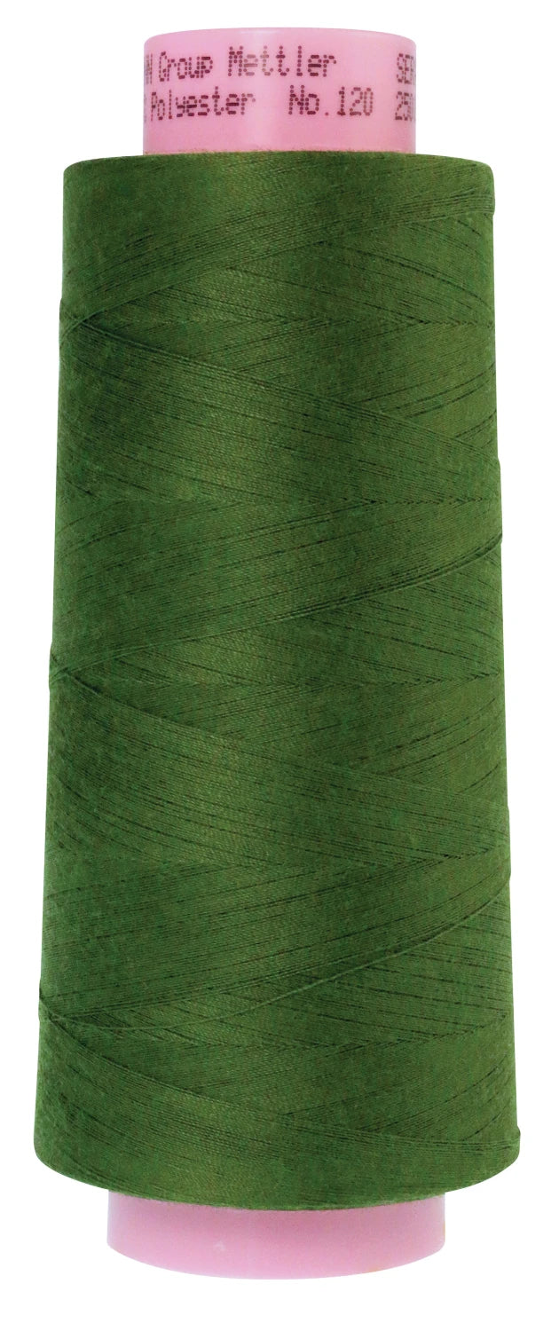 Seracor Polyester Overlock Thread 2734yds - Backyard Green - 1228-0842