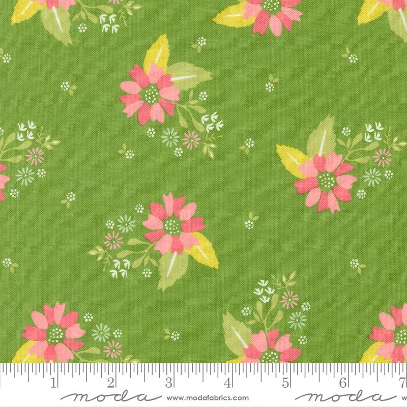 Strawberry Lemonade - Carnation Florals Fresh Grass - 37671 20