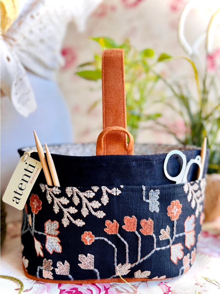 Twinkle Caddy: Knitting and Crochet Organizer Project Bag