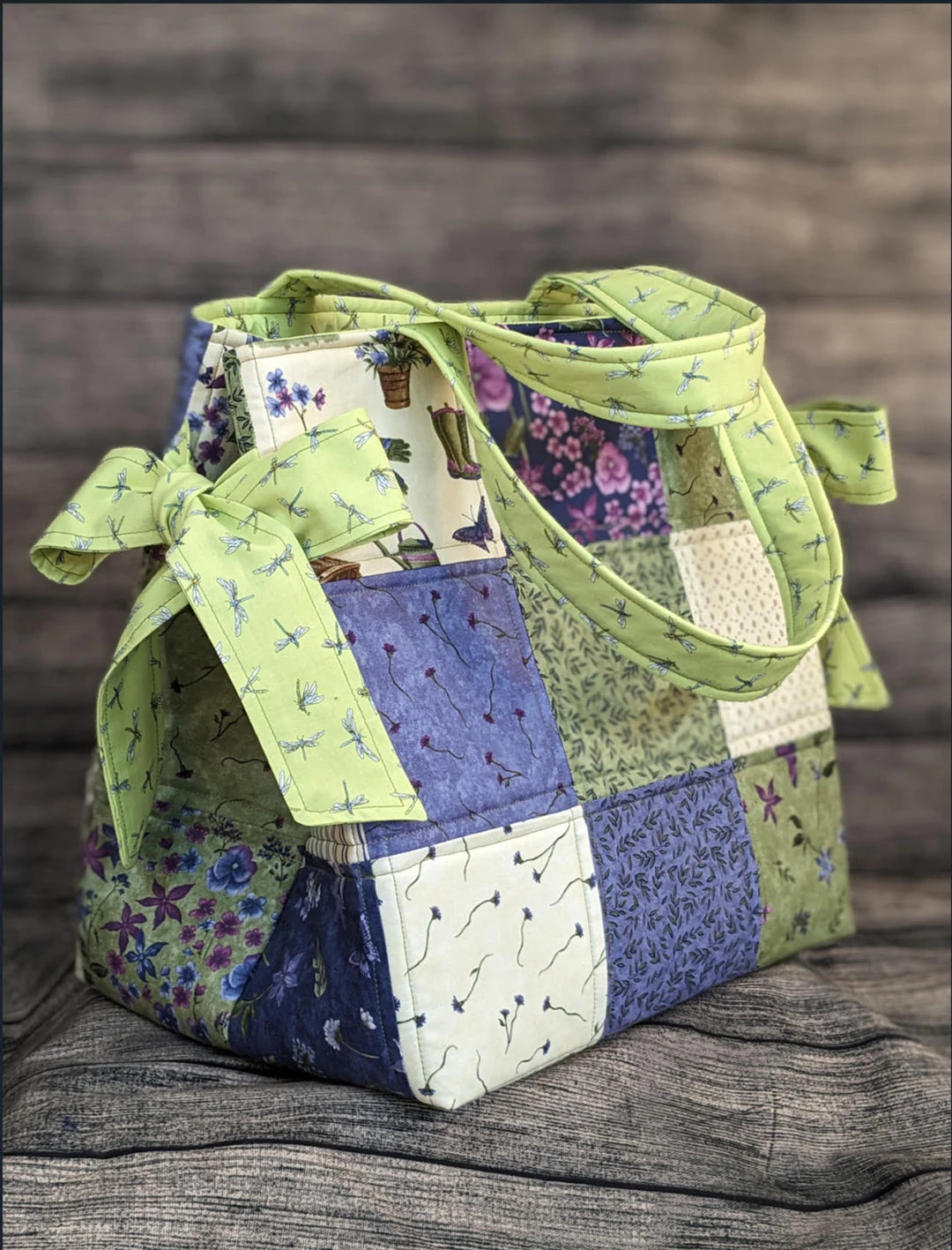 Box Bottom and Bows Tote - CLPPPE001