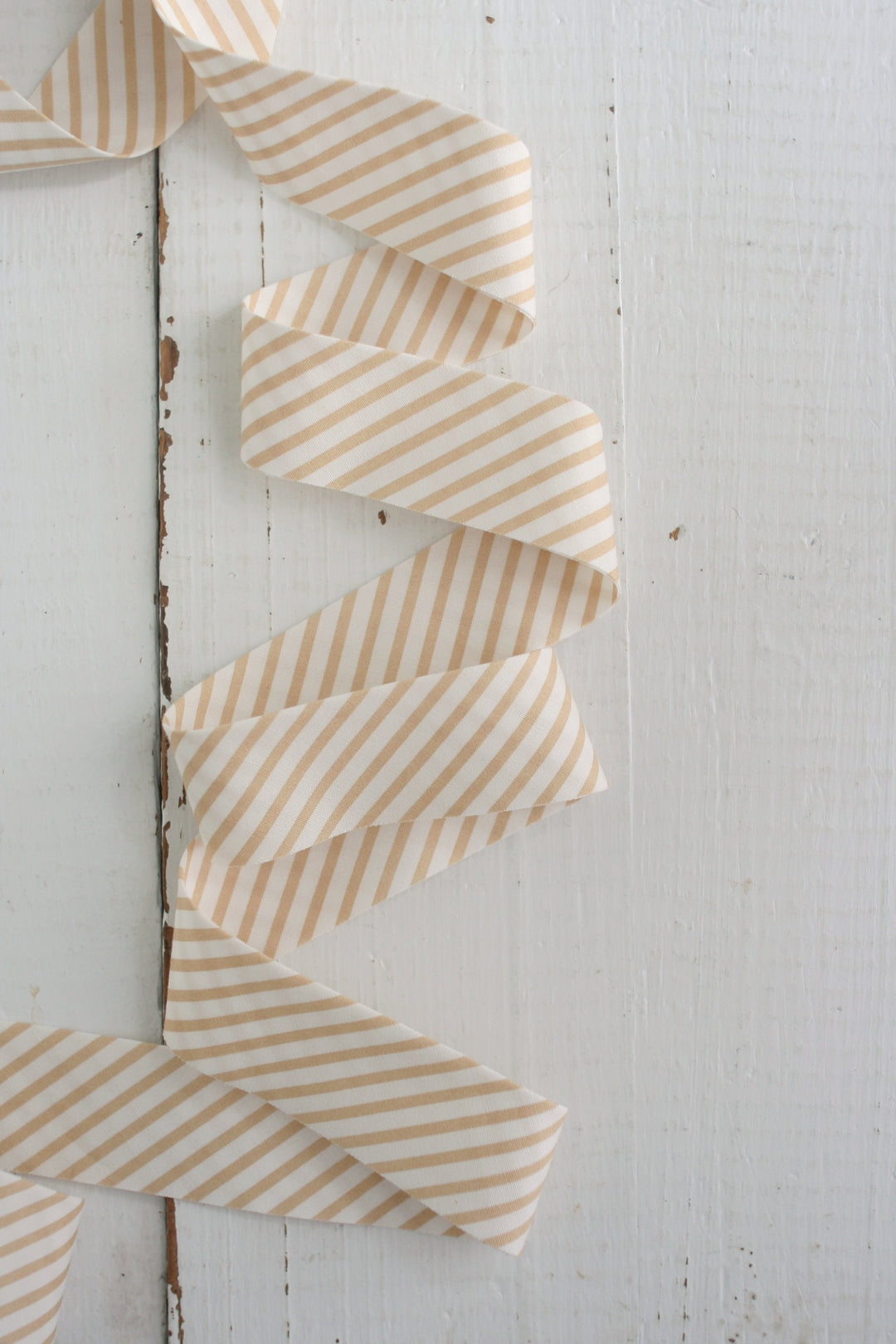 Dress Stripe in Tan