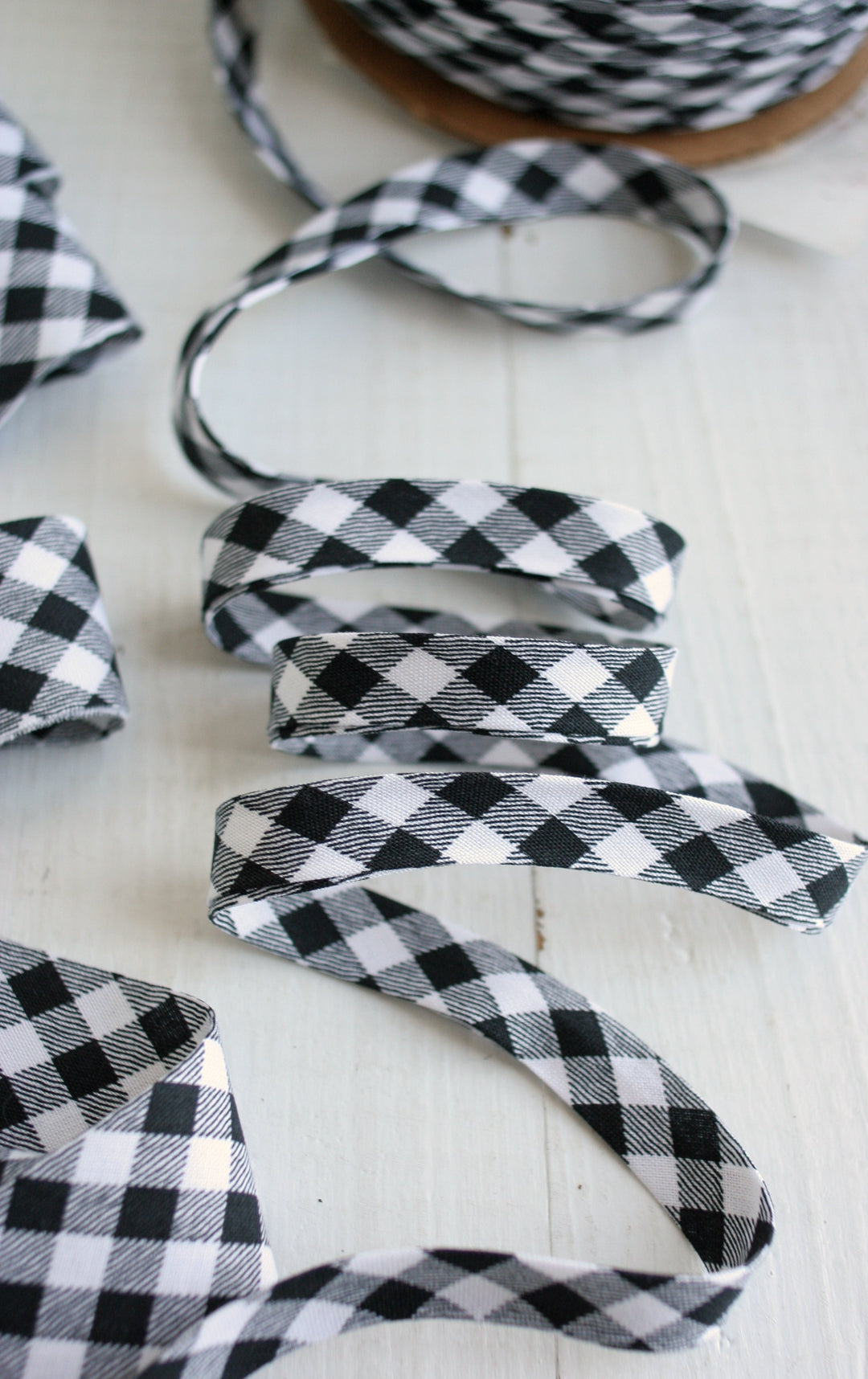 Black and White Gingham Plaid