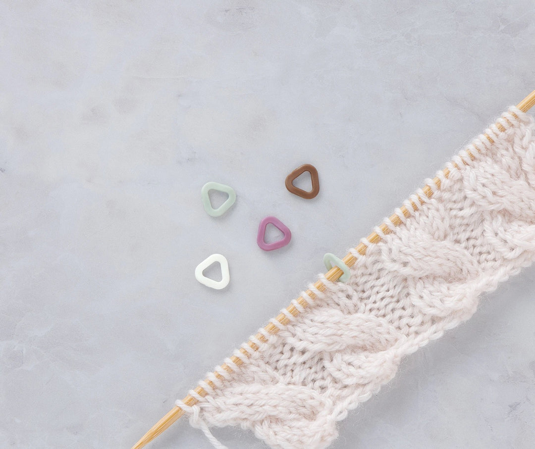 Soft Triangle Stitch Marker (Xs) - CLO03191