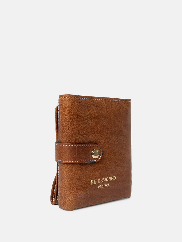 Project 34 - Walnut/Gold