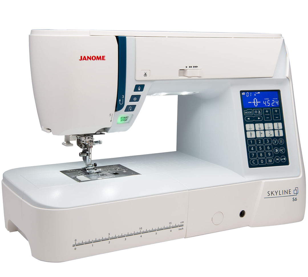 Janome Skyline S6