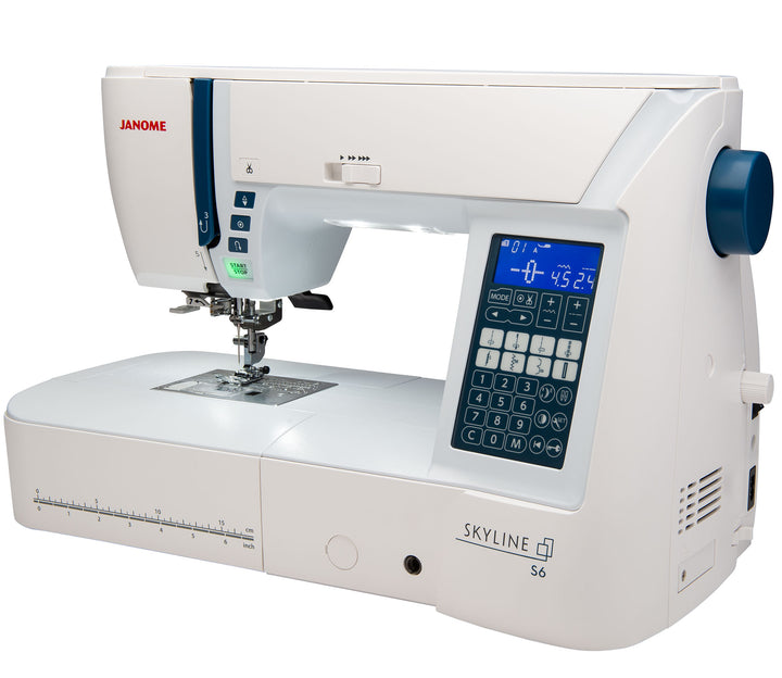 Janome Skyline S6