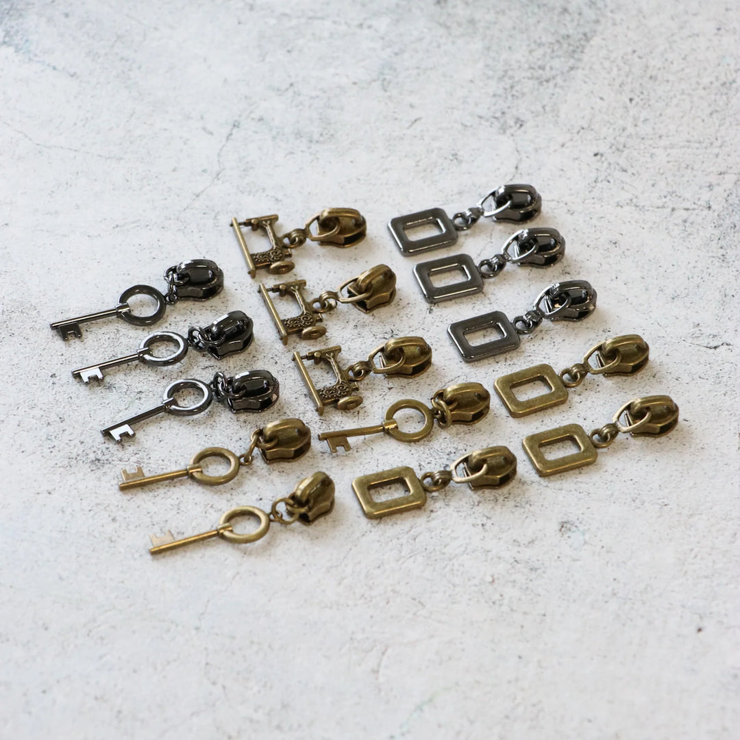 Vintage Modern Zipper Bundle - Sallie Tomato