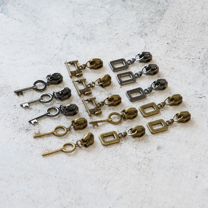 Vintage Modern Zipper Bundle - Sallie Tomato