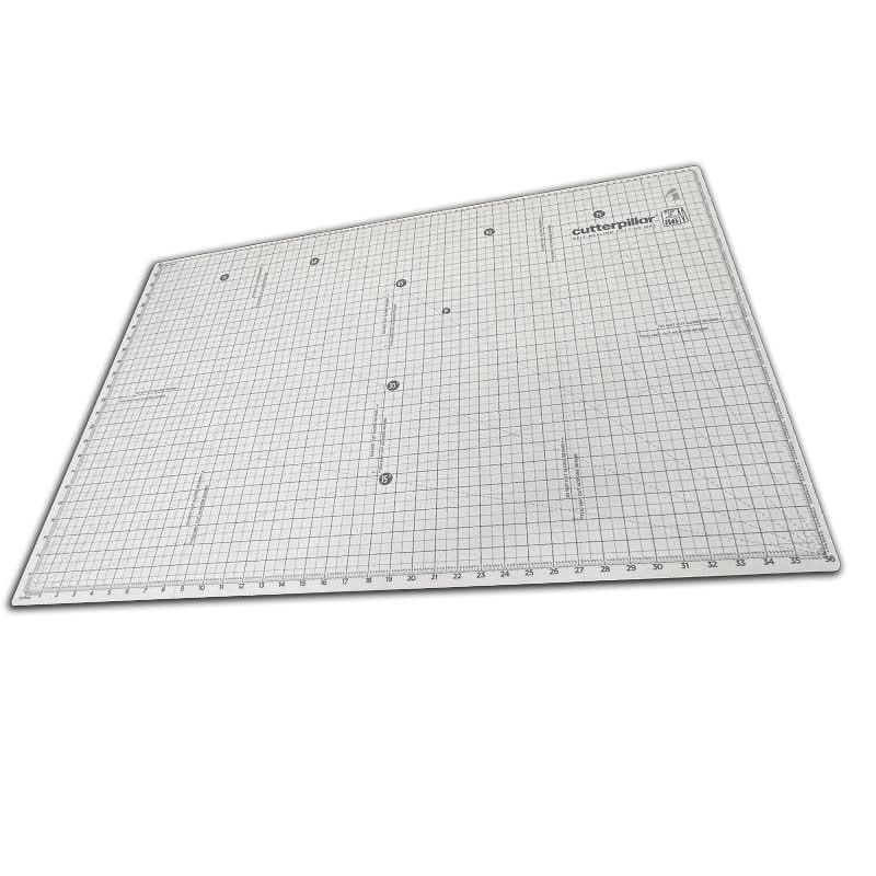 FLIP & FOLD 36 SELF-HEALING CUTTING MAT