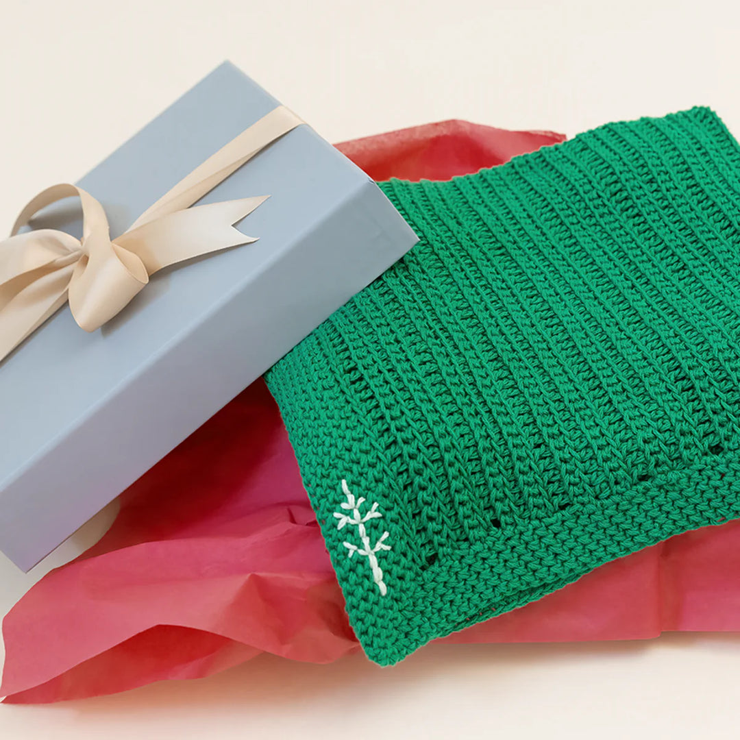 Holiday Tree Crochet Cotton Blanket Kit